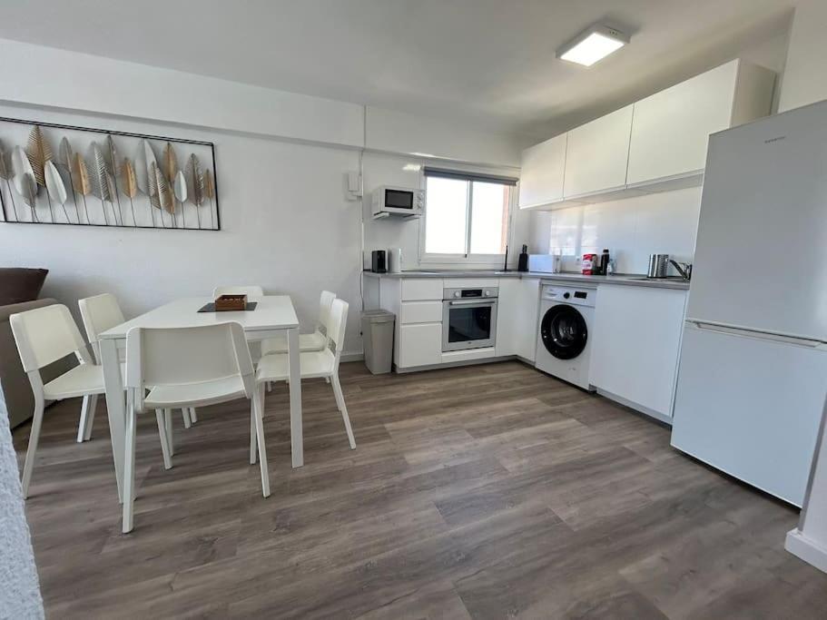 Atico C/Vistas, Recep 24H, Piscinas Y Parking Leilighet Benalmádena Eksteriør bilde