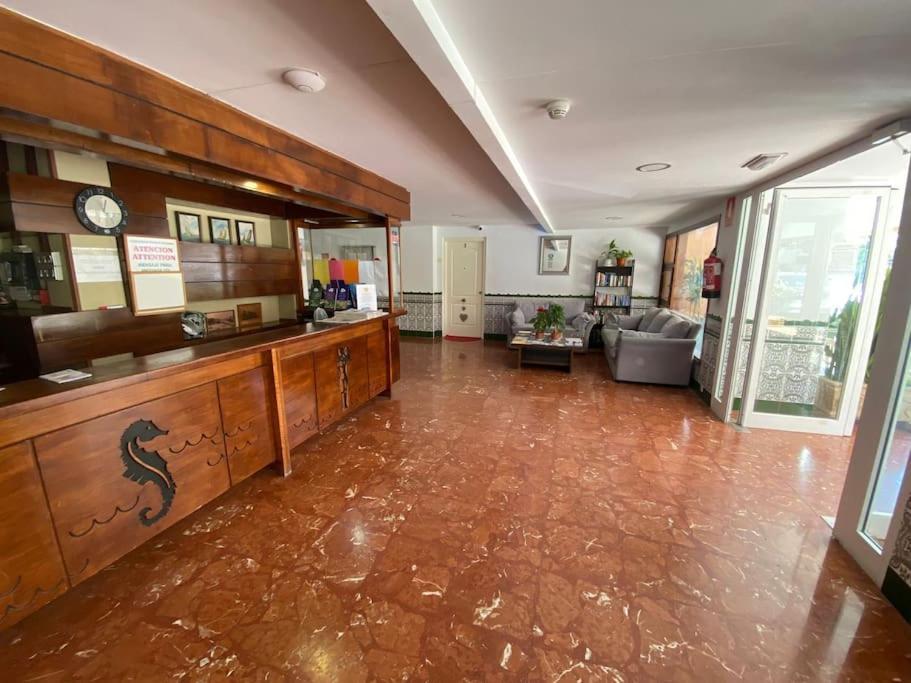 Atico C/Vistas, Recep 24H, Piscinas Y Parking Leilighet Benalmádena Eksteriør bilde