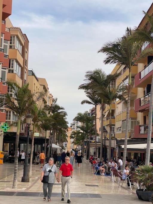 Atico C/Vistas, Recep 24H, Piscinas Y Parking Leilighet Benalmádena Eksteriør bilde